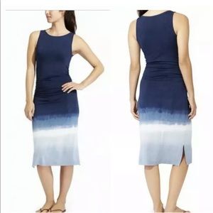 🌸🌸ATHLETA OMBRÉ NAVY DRESS